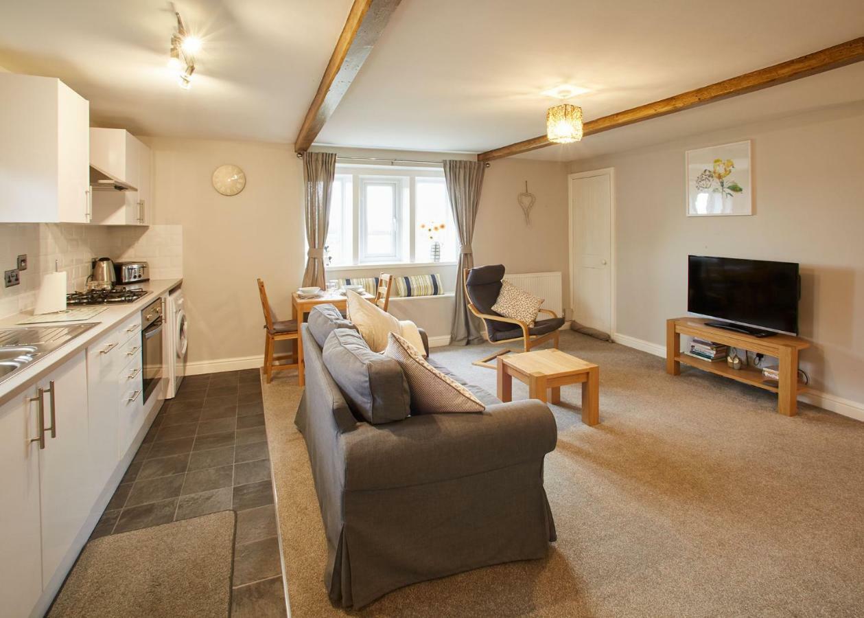 Host & Stay - Cosy Cottage Emley Exterior foto