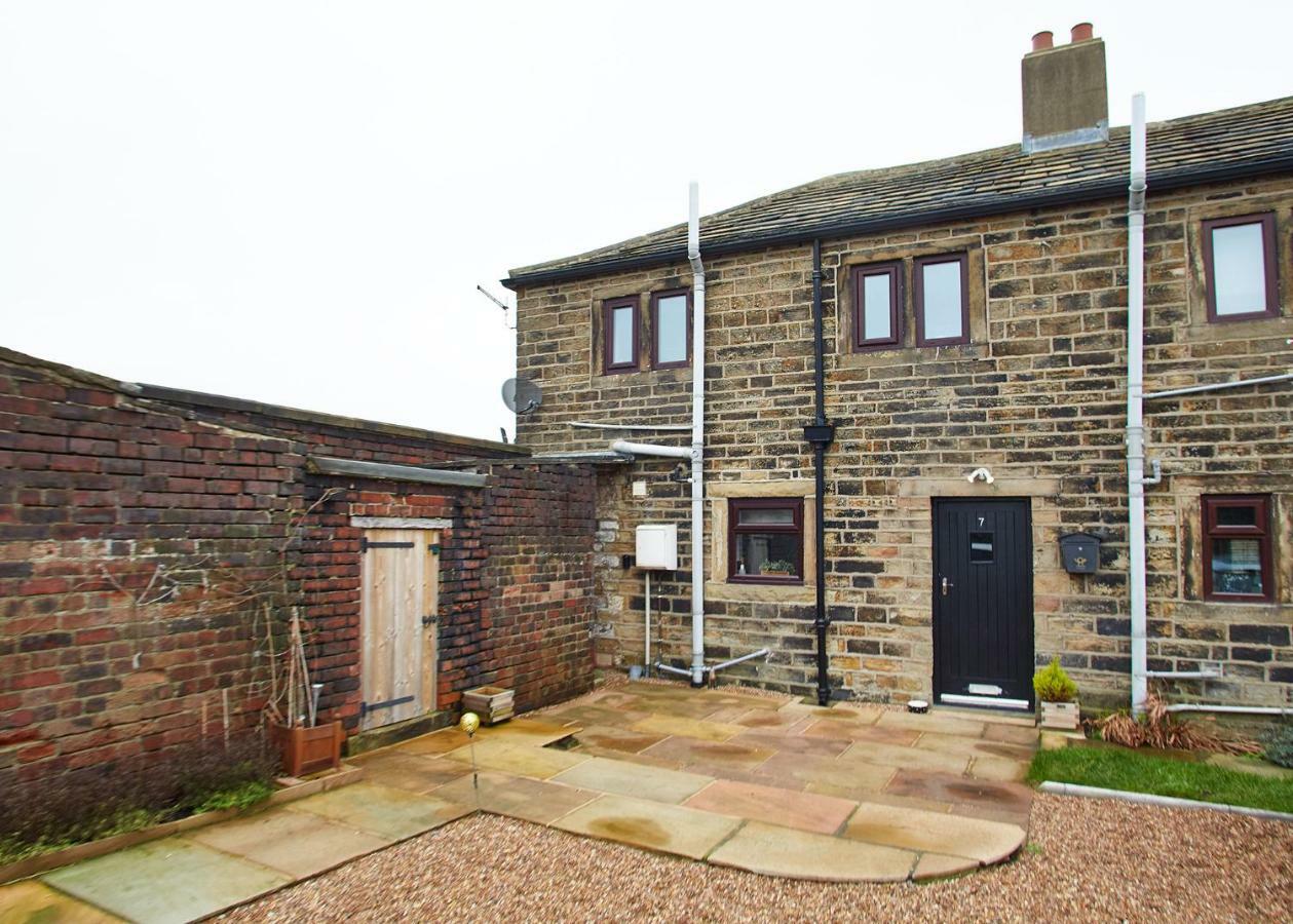 Host & Stay - Cosy Cottage Emley Exterior foto
